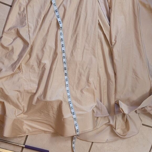 NWOT Cynthia & Sahar Long Sleeve Dress Champagne Ivory Stretch Satin Size XL - Picture 10 of 14